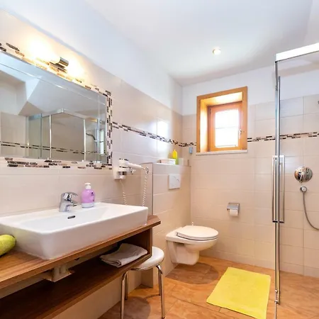 Appartement Pension Albert *
