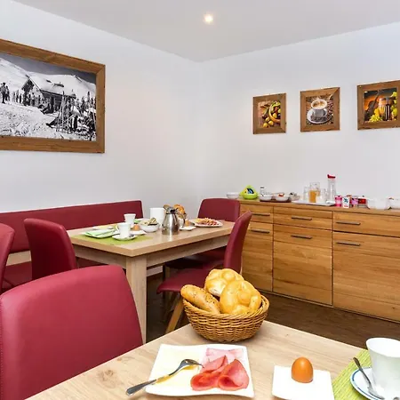 Appartement Pension Albert Appartement Zell am See